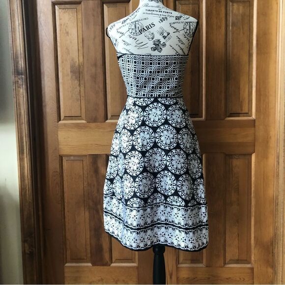 WHBM Silk Strapless Dress Size 0 - Picture 5 of 8